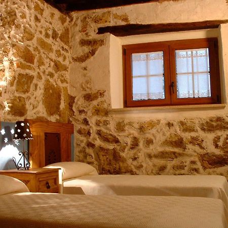 Apartamentos Rurales La Antigua Fonda Candelario Chambre photo