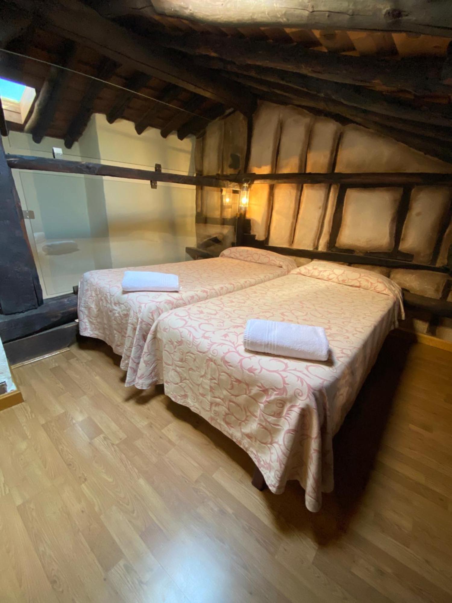 Apartamentos Rurales La Antigua Fonda Candelario Extérieur photo